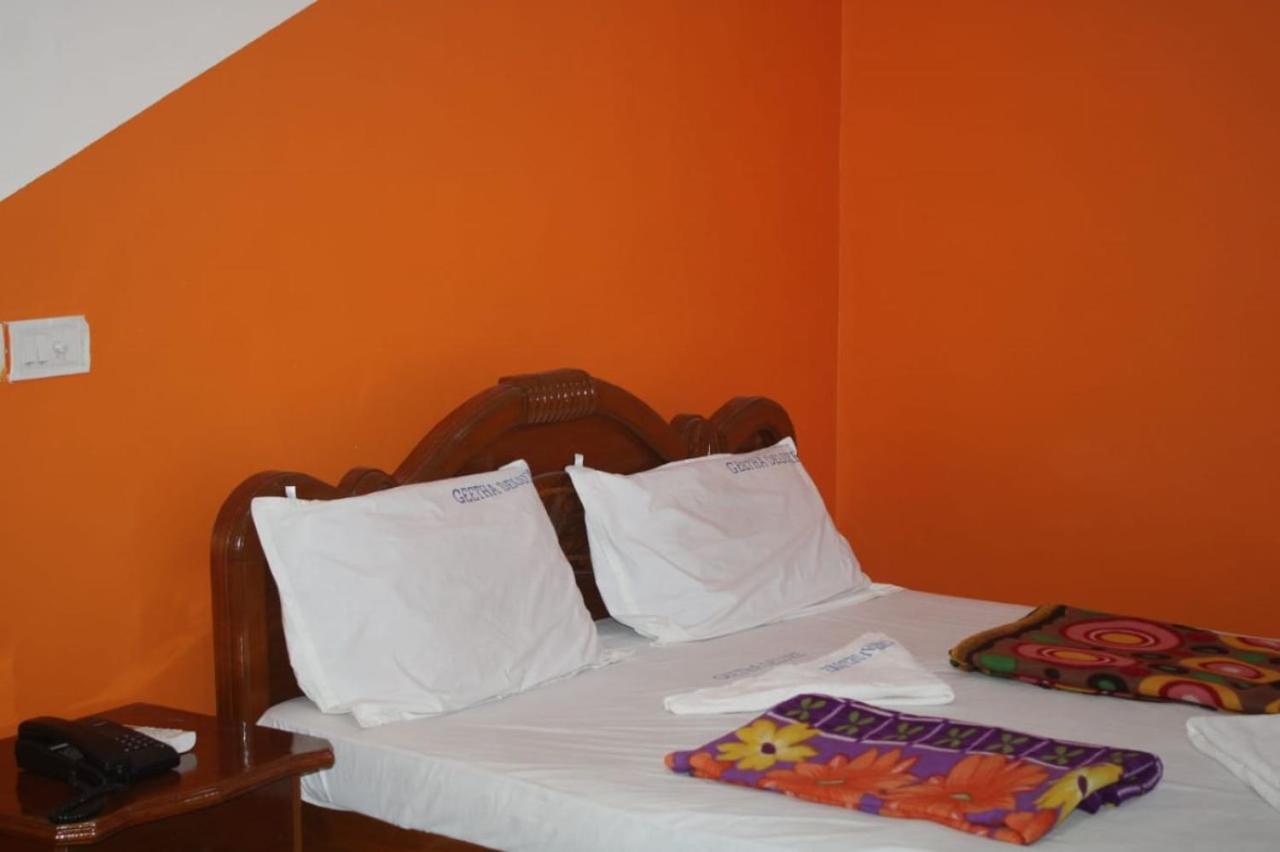 Hotel Sudhiksha Deluxe Rāmeswaram Exteriör bild
